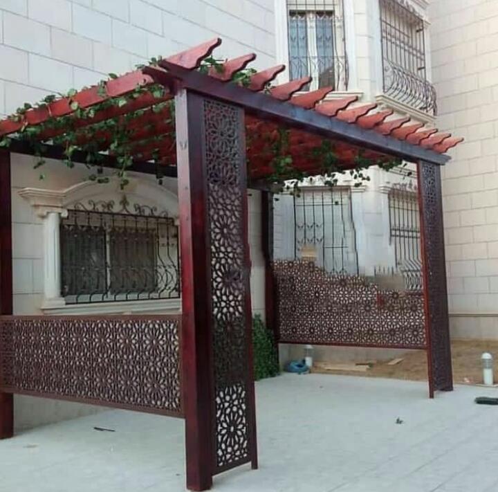 تركيب مظلات حدائق وجلسات حي عرقه المهديه والورود