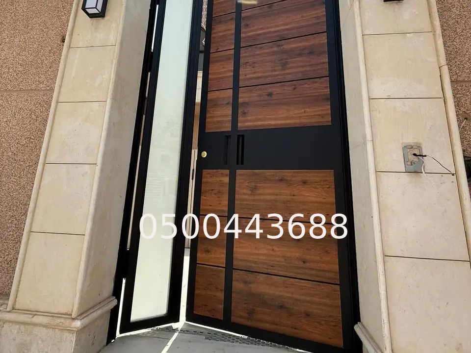 تفصيل باب كلادينج بالرياض