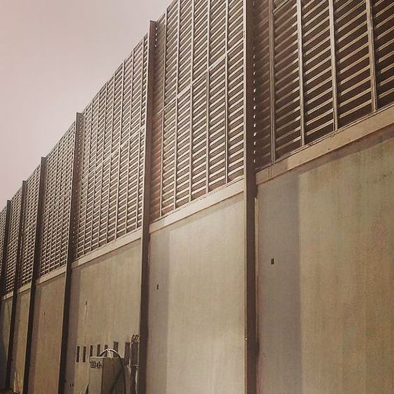 سعر سواتر خشب بلاستيكي