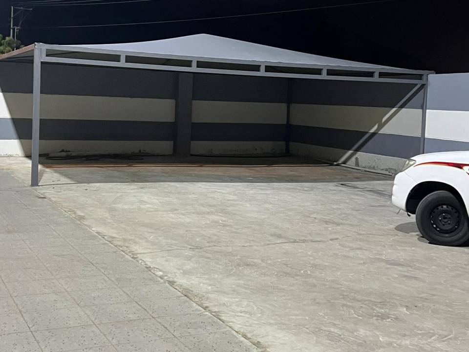 ديكور مظلات مجدول قماش