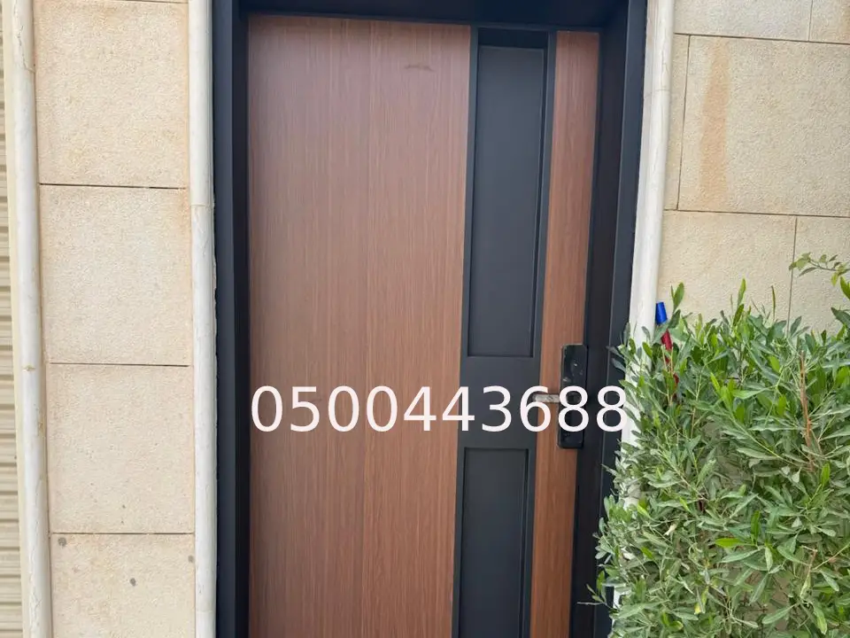 تفصيل أبواب كلادينج بالرياض