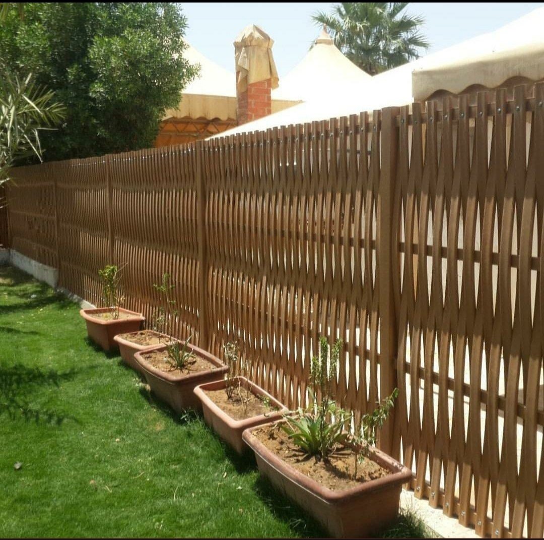 تركيب سواتر خشب بلاستيكي