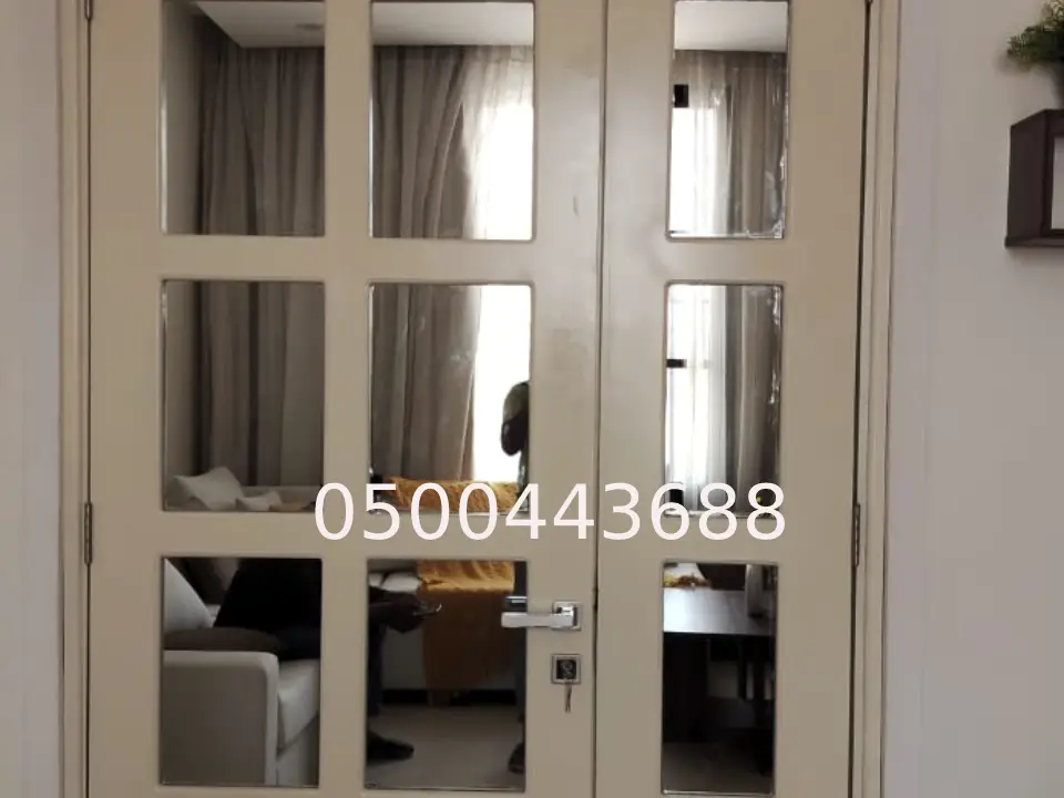 ورشة ابواب خشب بالرياض