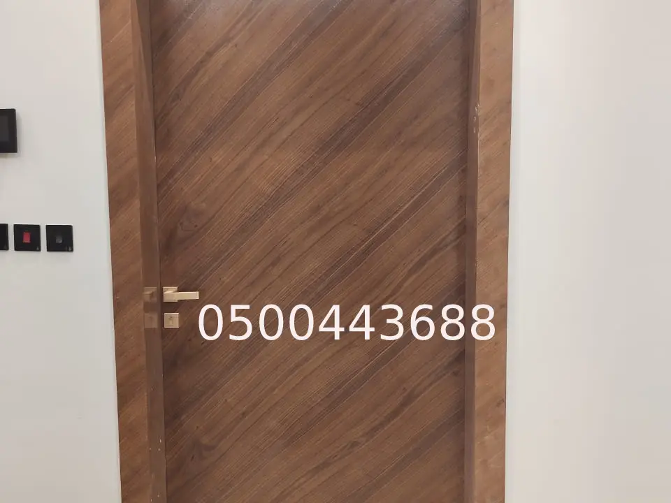 ورشة ابواب خشب شرق الرياض