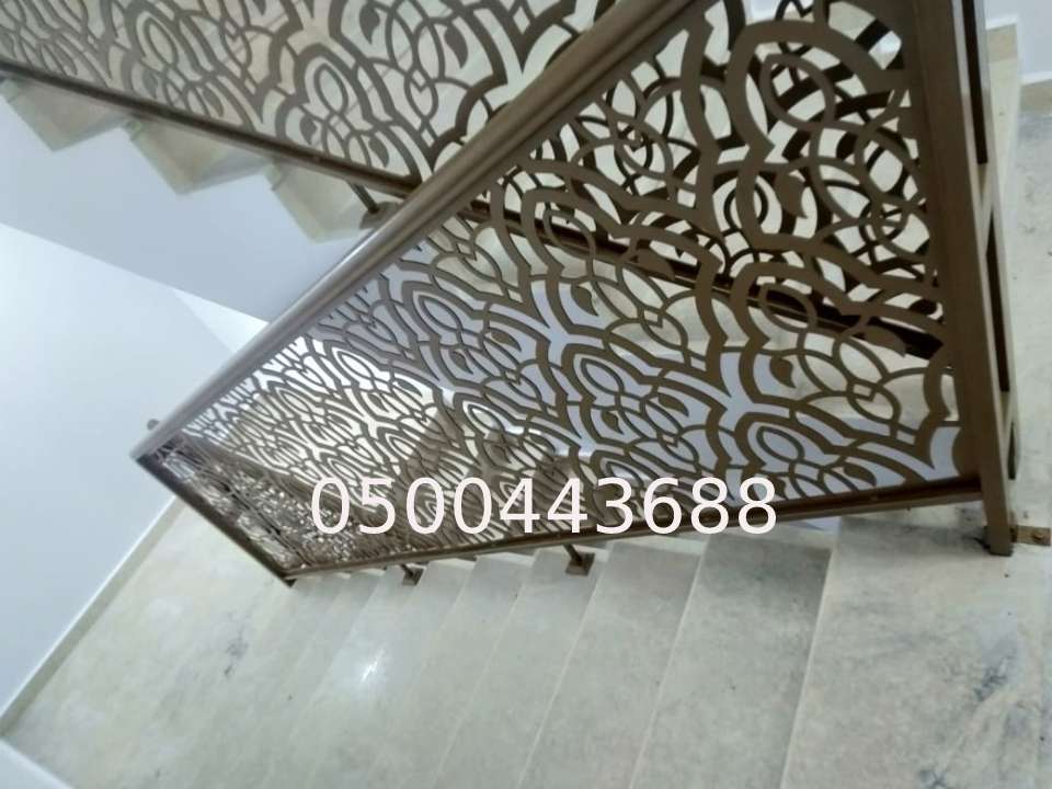 تركيب دربزين قص ليزر مدرن